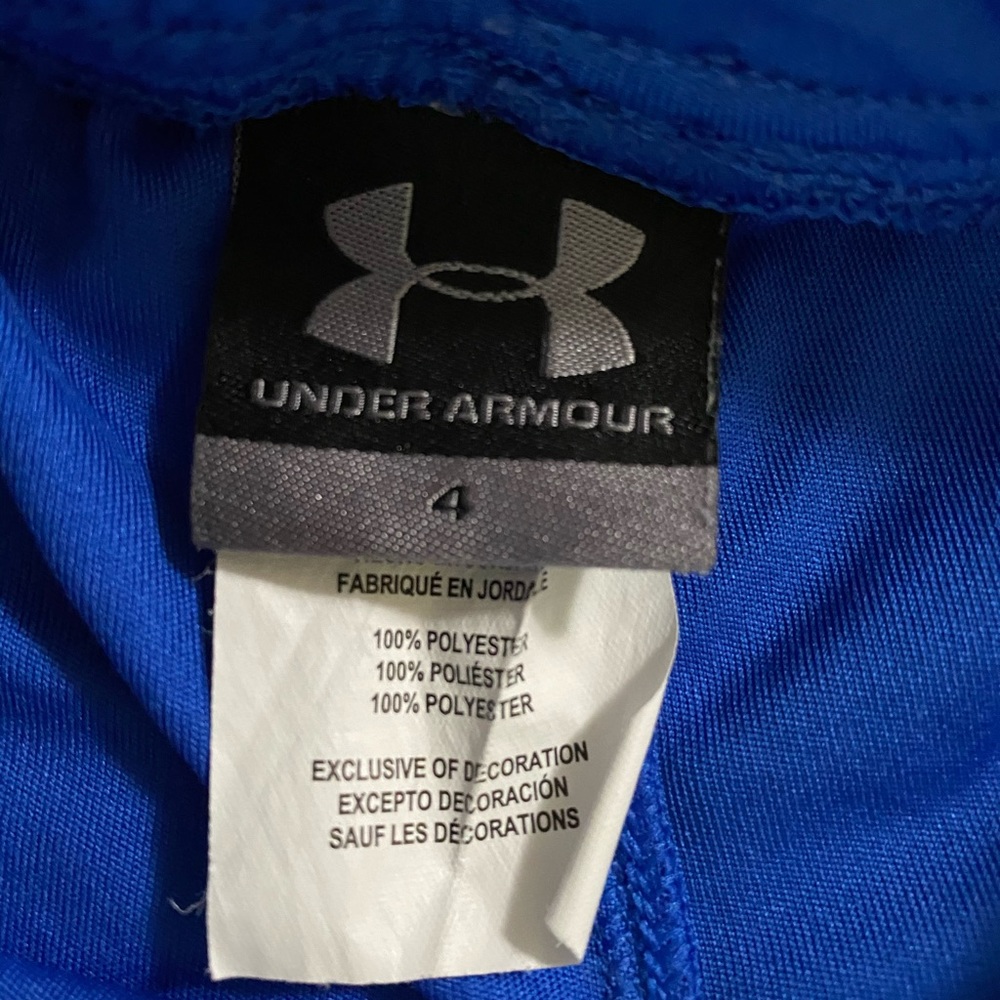 Under Armour shorts boys 4T EUC - Picture 3 of 3